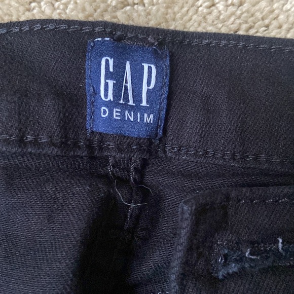 GAP Black skinny pants - Picture 2 of 3